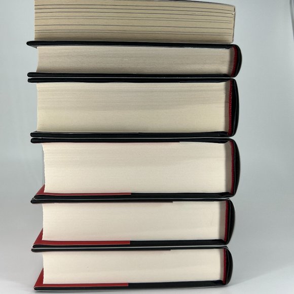 The Lunar Chronicles Hardcover Boxed Set with bonus “Stars Above" - Out of Print - Picture 8 of 10